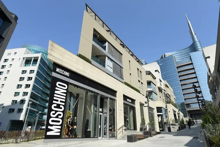 Aeffe sells &#8216;Moschino&#8217; brand for perfumes to Euroitalia