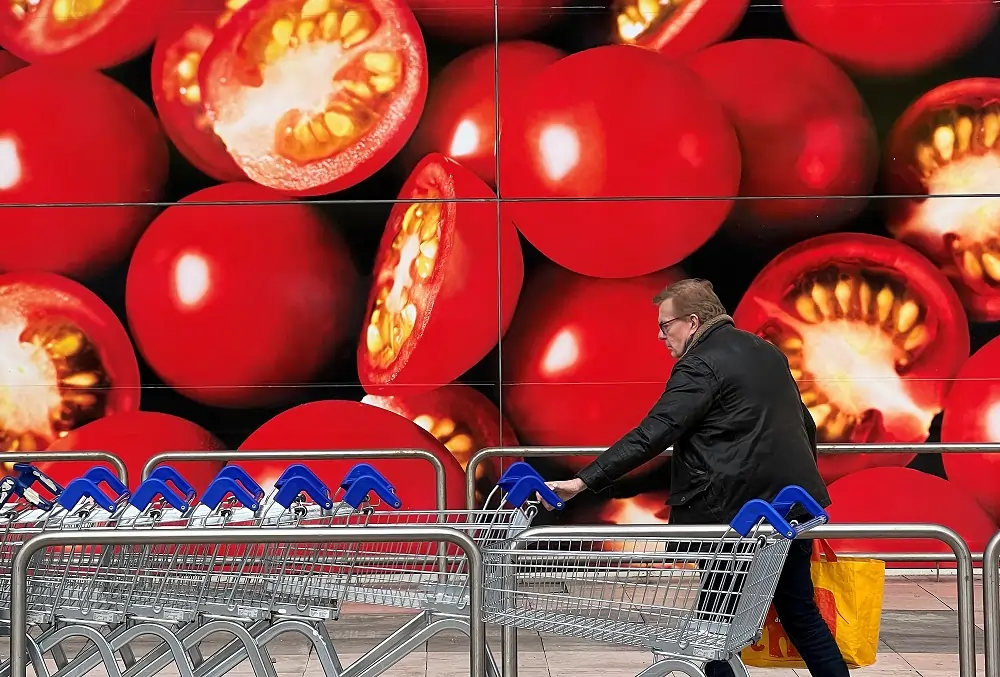 Britain&#8217;s Tesco lifts profit outlook after strong first half