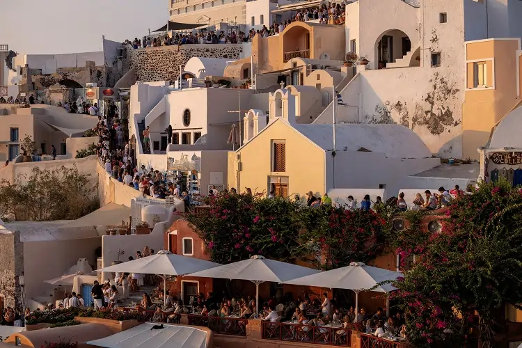 Greece&#8217;s growth seen nearly unchanged in 2025, draft budget shows