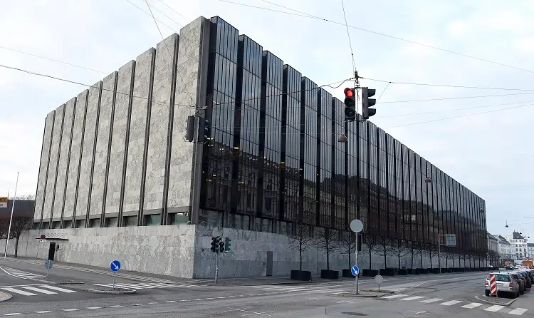 Denmark&#8217;s central bank cuts key interest rate to 2.85%, mirroring ECB