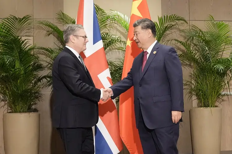 China and Britain enjoy vast space for cooperation, Xi tells Starmer