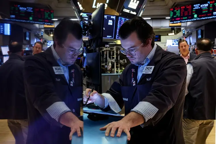 Stocks drop as elevated yields weigh