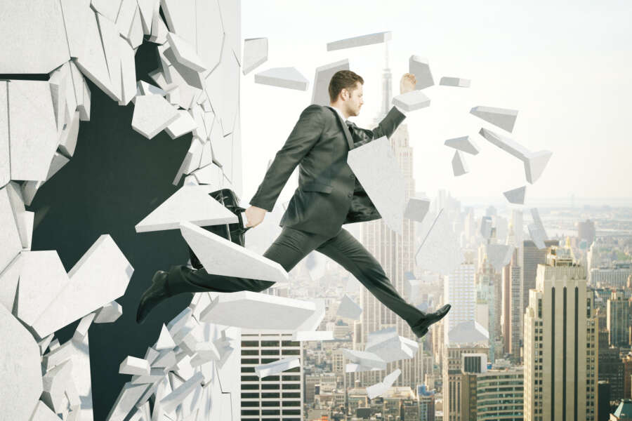 Mid-market firms need breakthroughs in business visibility and decision-making to adapt to new conditions, suggests FHL research