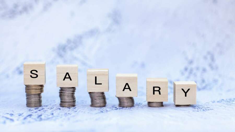 SME&#8217;S welcome employment allowance increase as 2 in 5 plan to increase salaries in 2022