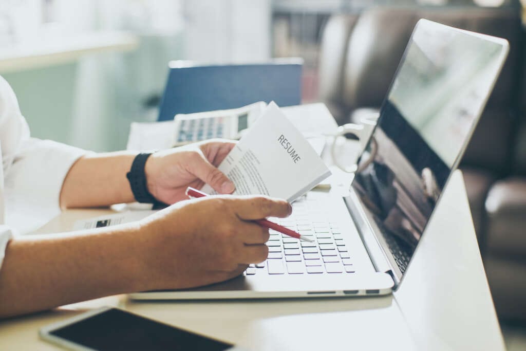 European countries embrace HR and payroll outsourcing but UK playing catch up