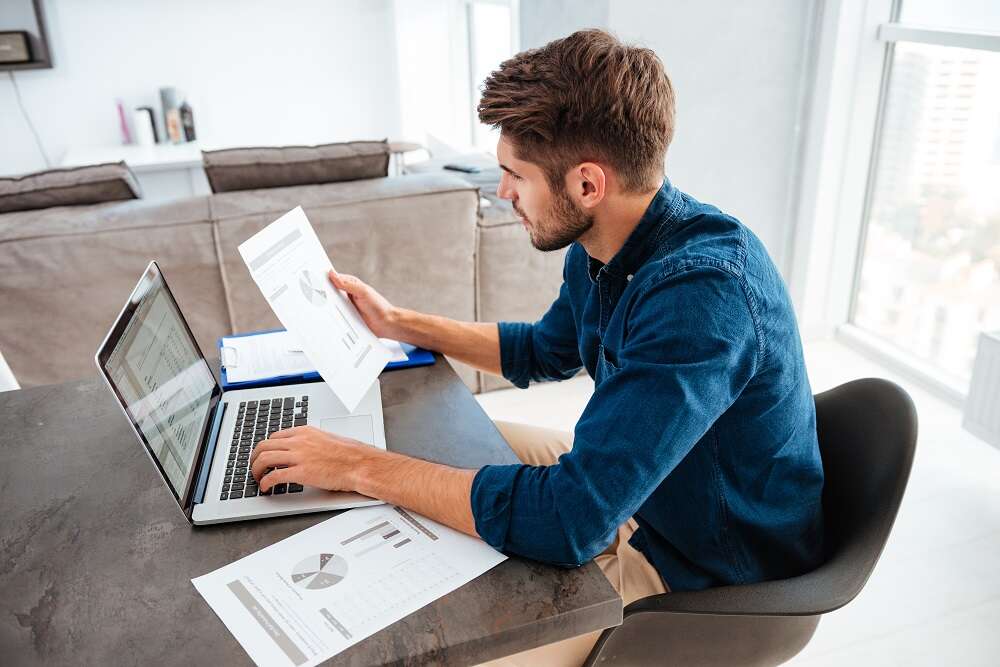Borrowers urgently need support ahead of Christmas –consumer confidence is falling &#038; lenders must step up