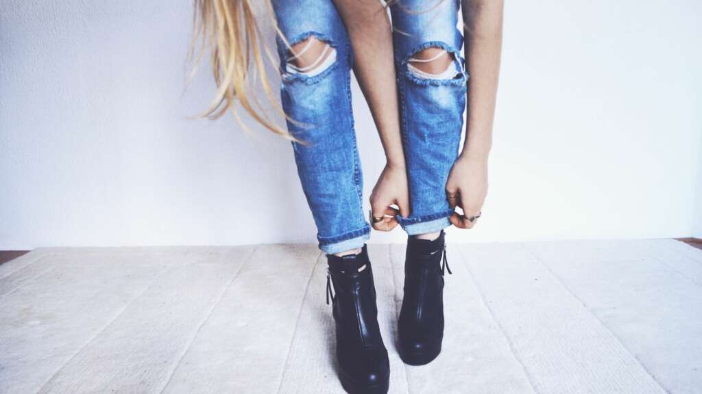 How to Wear Tapered Jeans