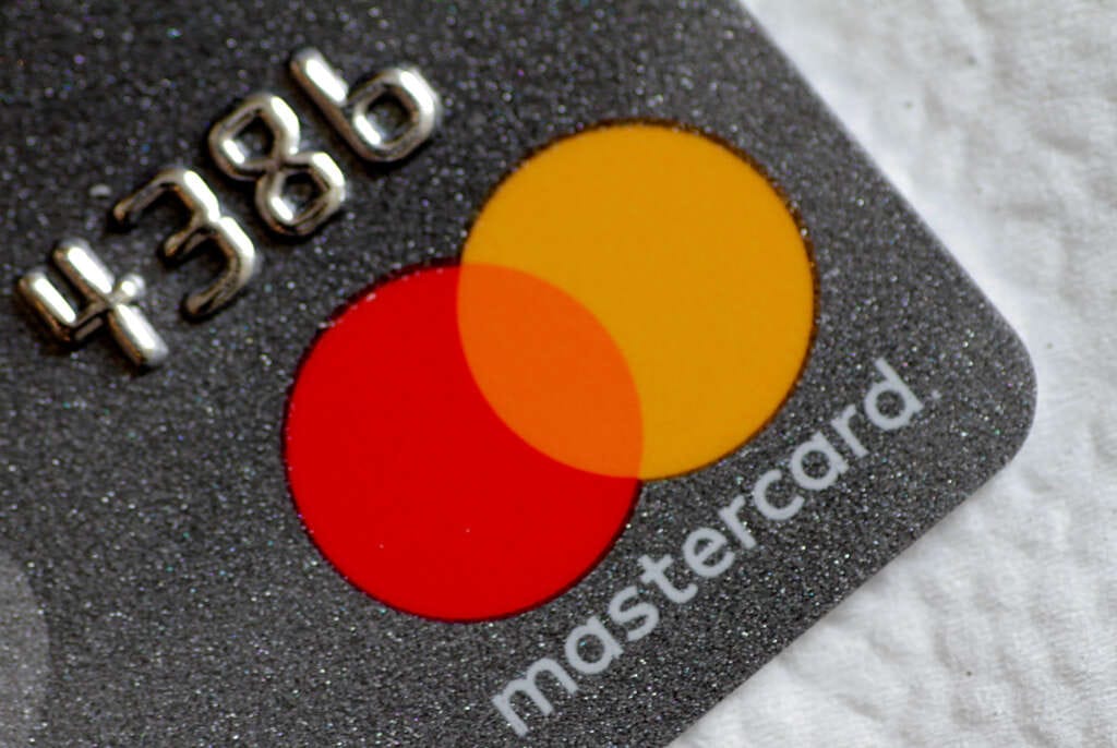 Visa, Mastercard under fresh FTC investigation over debit card routing &#8211; WSJ