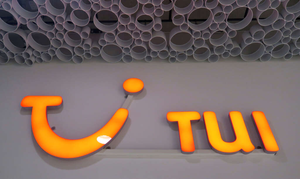 TUI sees summer travel demand &#8216;significantly&#8217; lifting 2023 profit