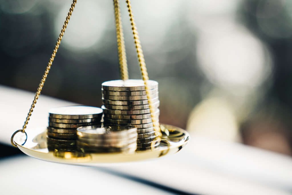 Advantages and Disadvantages of Trade Credit