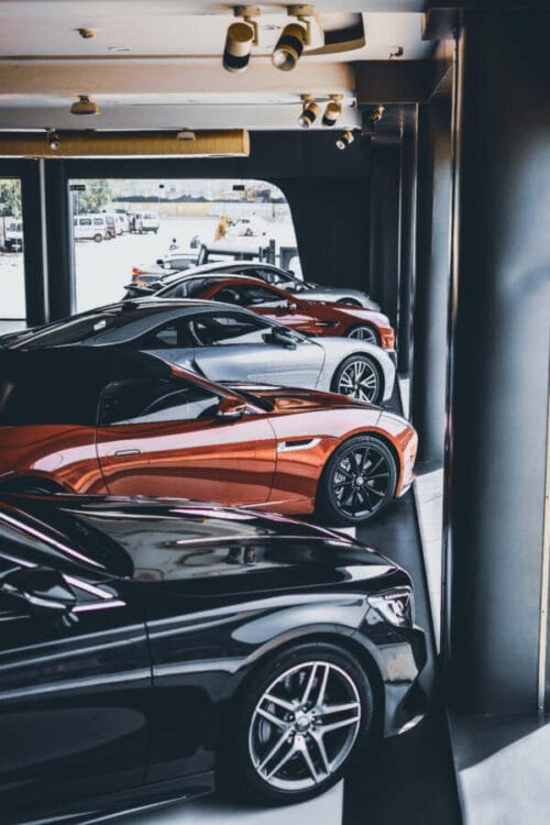 Coronavirus: the end of car showrooms?
