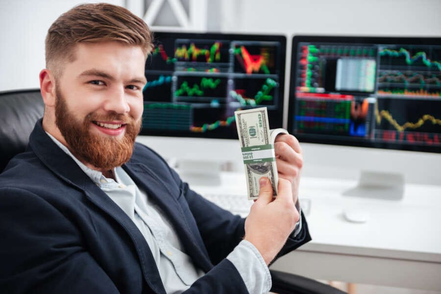 The average investor could lose over £1.2k on broker fees per year