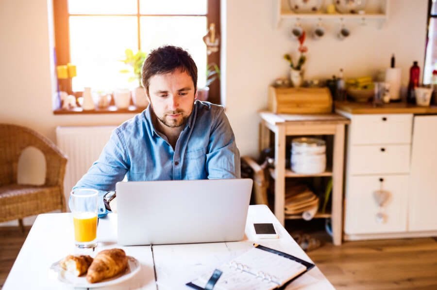 Demand for admin, HR and office support grows as employers struggle to recruit