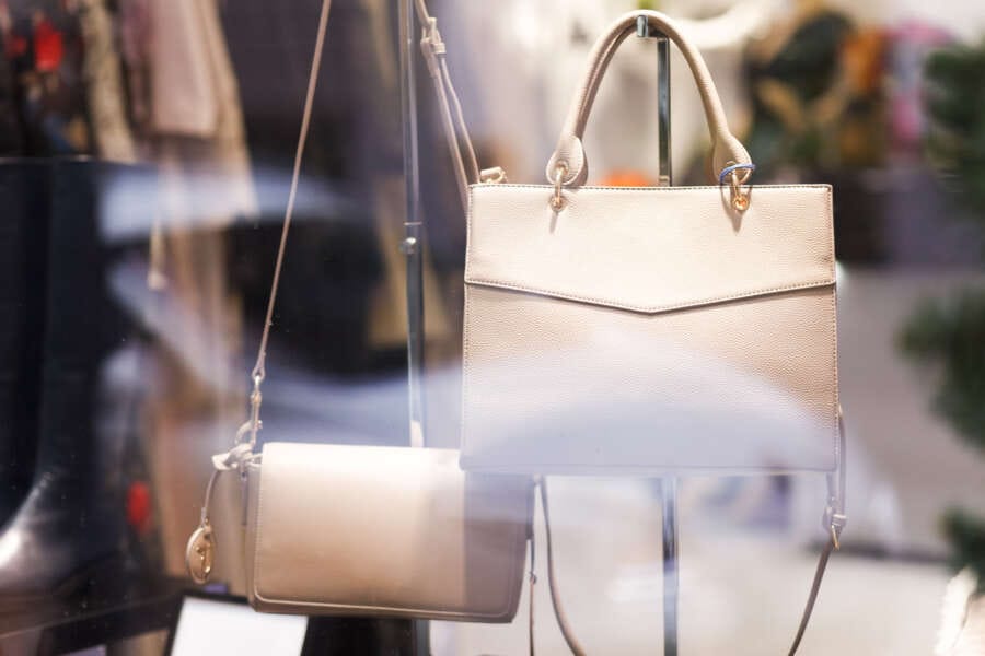 Welcome to a new era of luxury: How luxury brands can provide a first-class fulfilment experience