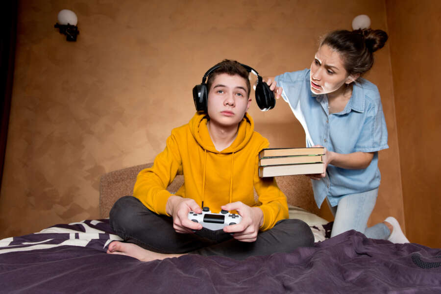 Does my teenager have a gaming addiction? Cyber security expert reveals the warning signs