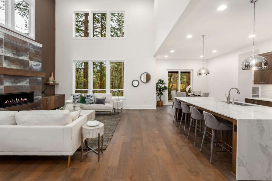 How to use blinds to create a futuristic luxury home