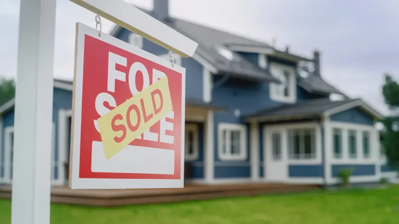 Lloyd Edge&#8217;s Consistent Award-Winning Streak Sets New Standards in Real Estate