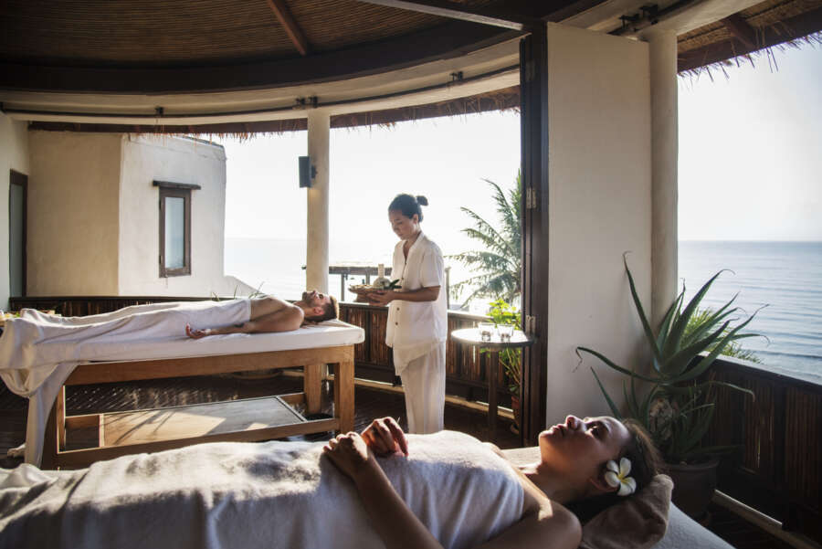 NOW OPEN: EMERALD FAARUFUSHI RESORT &#038; SPA BY THE EMERALD COLLECTION