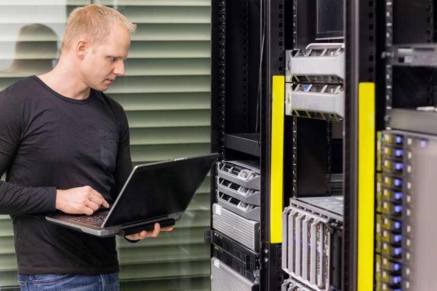 IT jobs spikes, but applicants vanish as skills shortage grips the sector