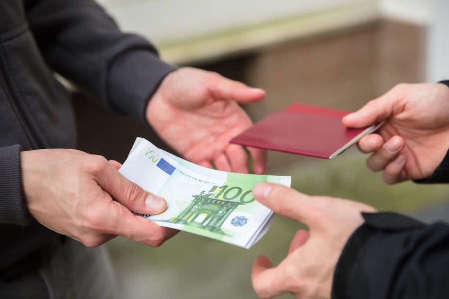 At times of high volatility, manage foreign exchange dynamically