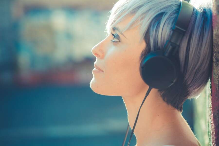 Get a FREE pair of Sony Headphones with selected Xperia 1 III deals &#8211; only while stocks last!