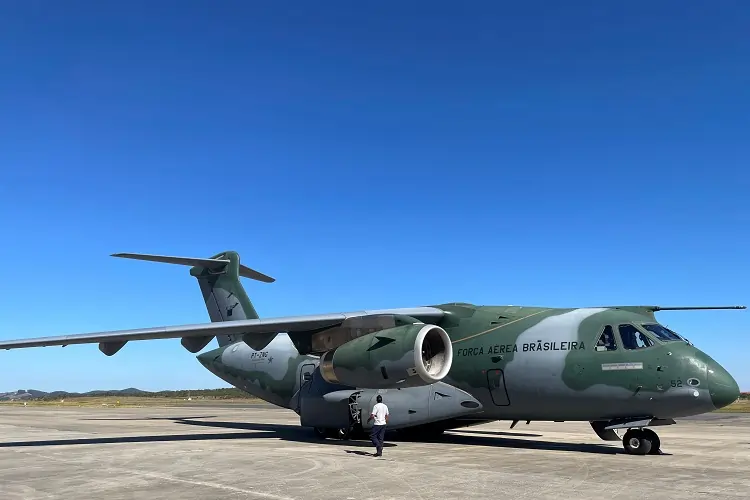 Sweden picks Embraer&#8217;s C-390 as new military cargo aircraft