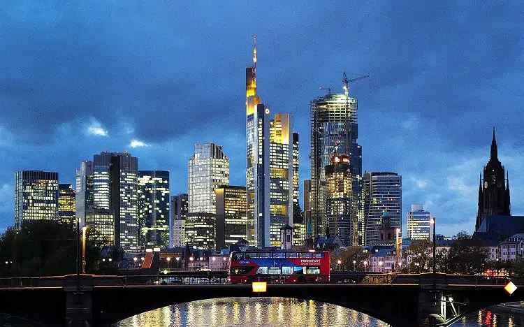 German unemployment rises less than expected in December, labour office says