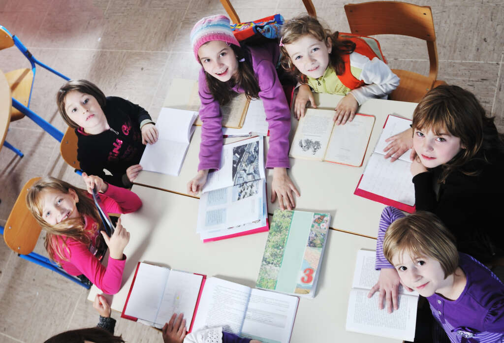 Experts share six steps to raising money savvy kids