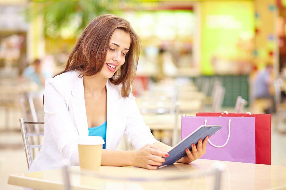 What can other industries learn from banking’s migration online?