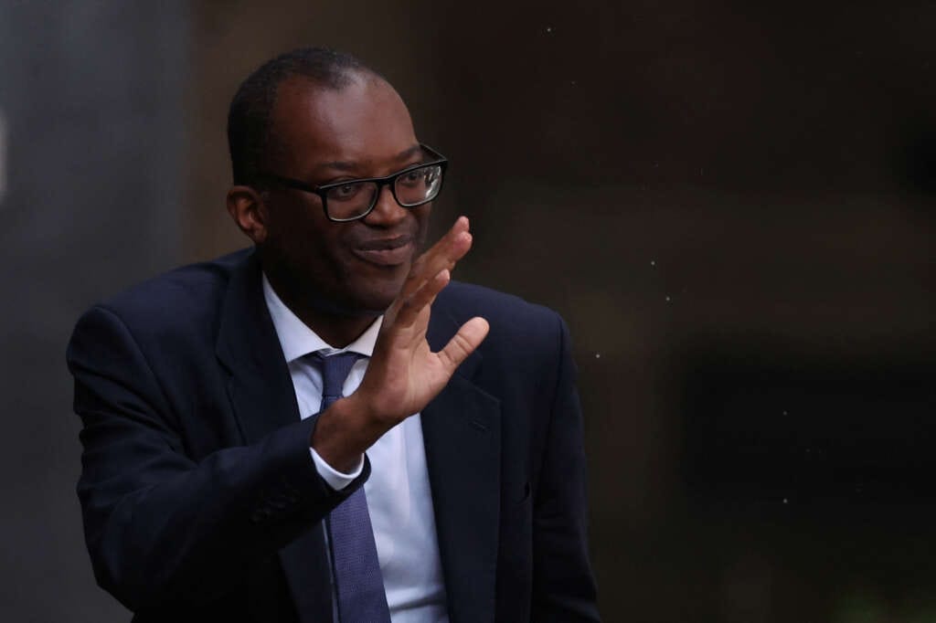 UK&#8217;s finance minister sets out new economic approach to finance bosses
