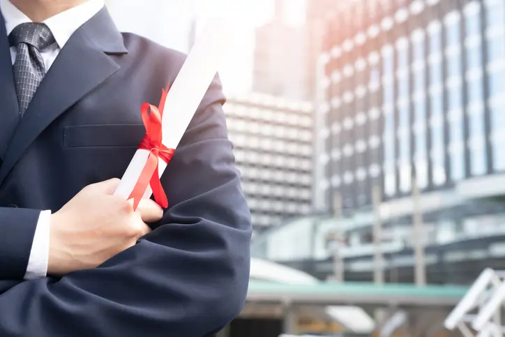 What can you do with a finance degree