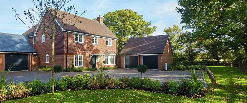 Modern Villagers Flock To Kingsbridge
