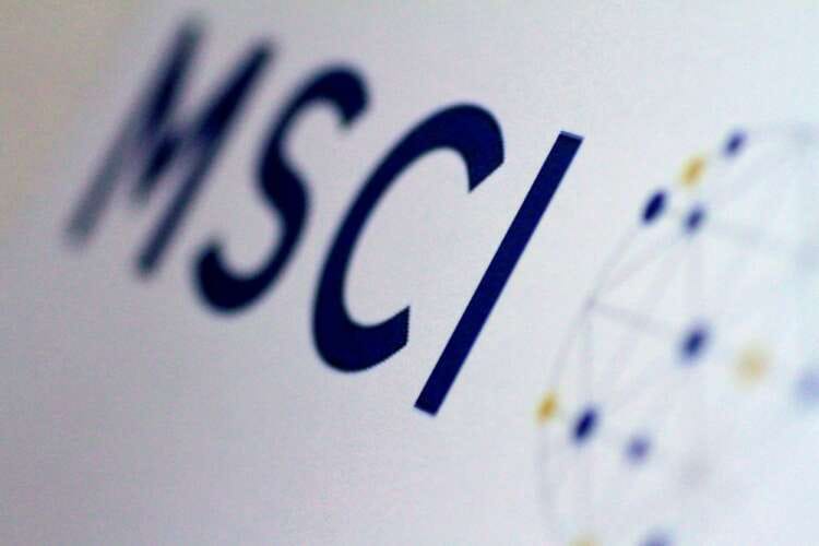 European shares climb higher; oil hit by China demand concerns