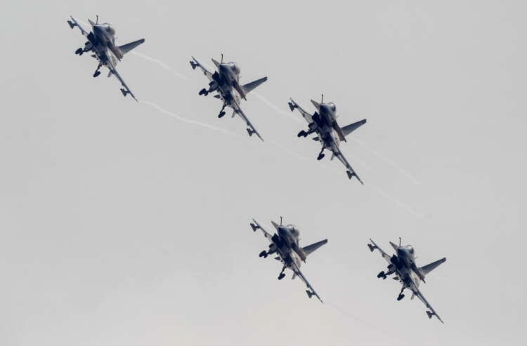 China&#8217;s biggest air show to display self-sufficiency drive, military prowess