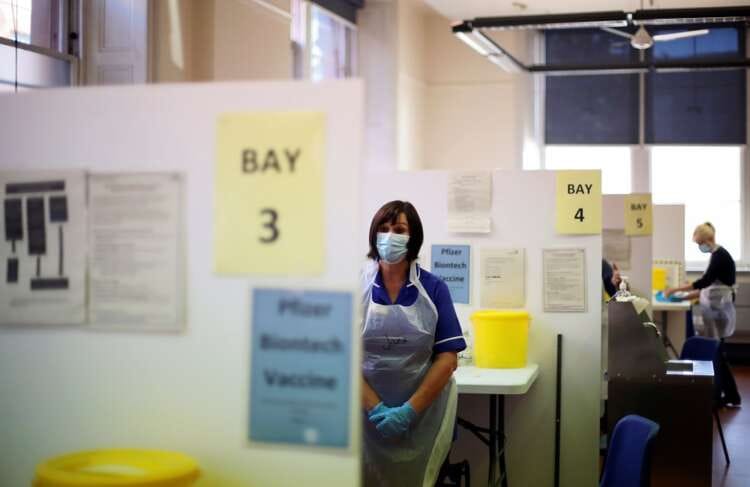 UK hospitals could struggle even if COVID deaths lower this winter &#8211; epidemiologist