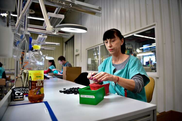 Ukrainian women fleeing war find welcome, and work, in Eastern Europe