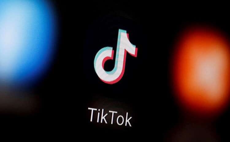 Exclusive-TikTok nears deal with Oracle to store its data-sources