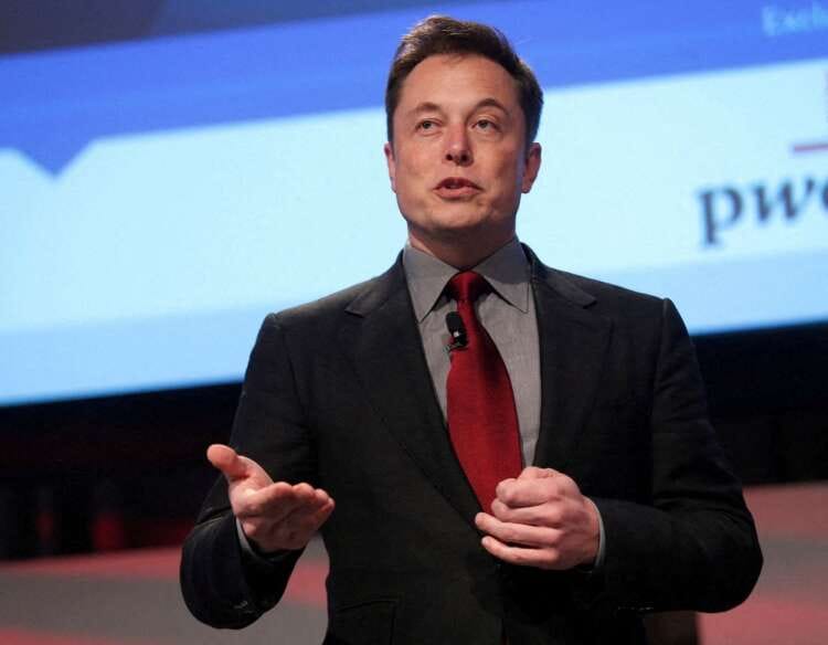 Elon Musk targets Twitter with $41 billion cash takeover offer