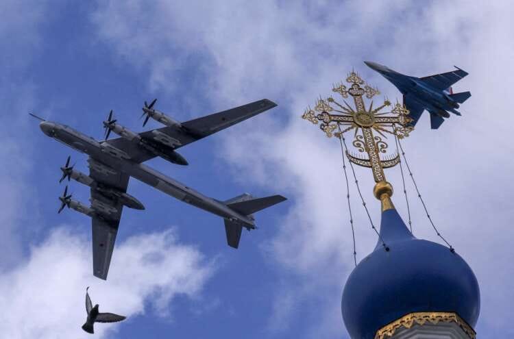Putin to send &#8216;doomsday&#8217; warning to West at Russia&#8217;s WW2 victory parade
