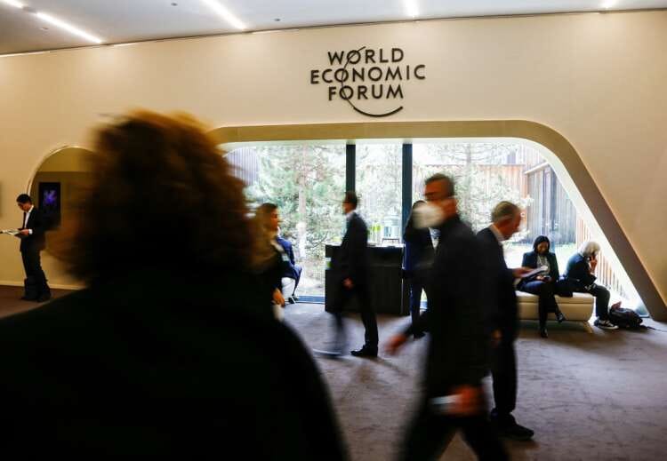 Economic outlook has &#8216;darkened&#8217;, business and government leaders warn in Davos