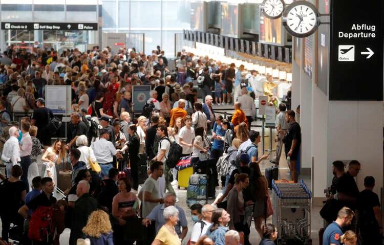 Factbox: Europe&#8217;s summer travel chaos
