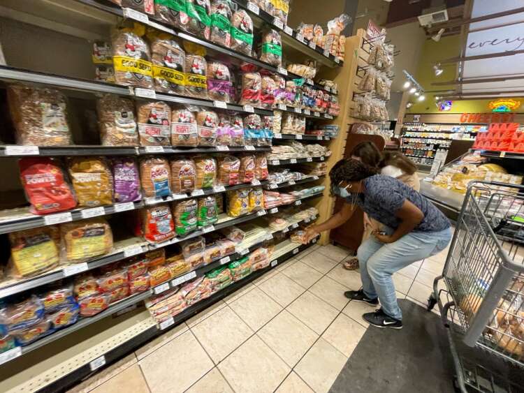 Analysis: Colgate, Tide maker P&#038;G rejig price tactics to keep cash-strapped shoppers