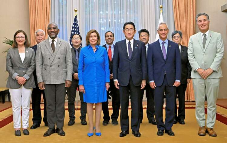 Pelosi praises Taiwan, says Asian trip wasn&#8217;t to change status quo