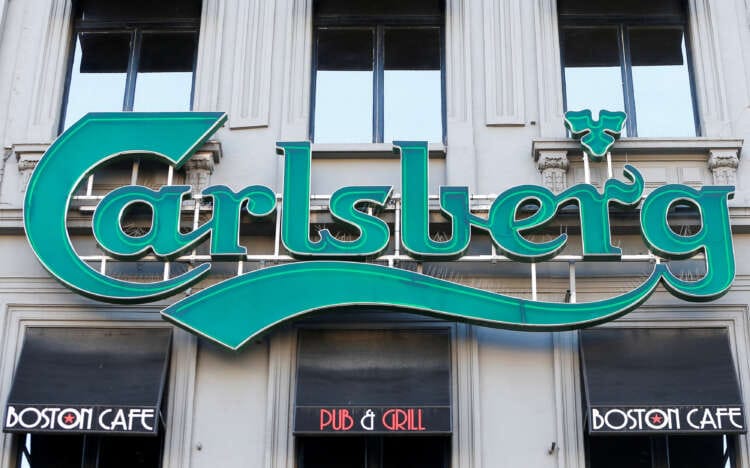 Carlsberg&#8217;s Poland unit could stop production; lack of CO2 threatens food industry