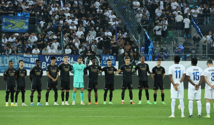 Sporting events cancelled, tributes paid after Queen Elizabeth dies