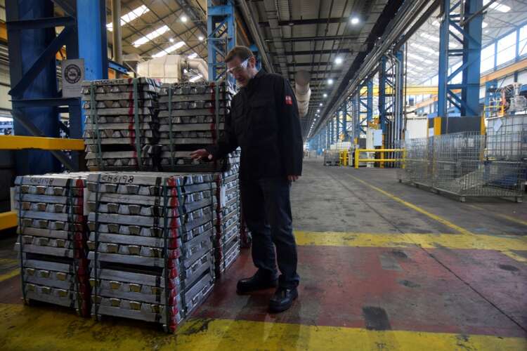 Engine parts makers must cross &#8216;valley of death&#8217; to reach EV era