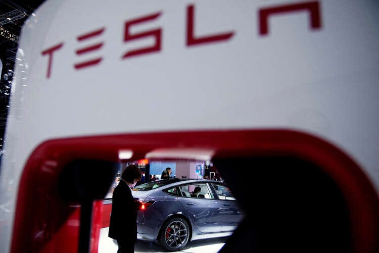 Tesla reports two new fatal crashes involving driver assistance systems