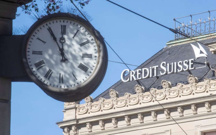 Credit Suisse offers higher deposit rates in Asia to woo the wealthy &#8211; sources