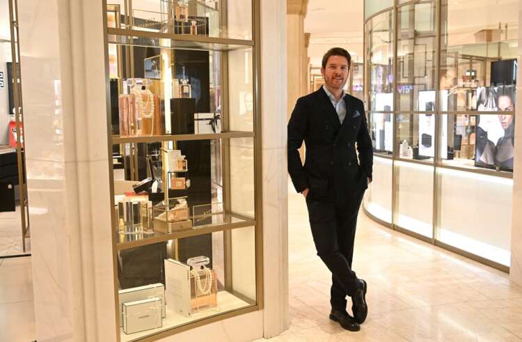 London fears losing luxury shoppers to Paris and Milan
