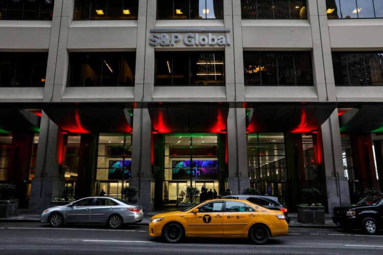 S&#038;P Global fined 1.1 million euros for premature credit rating publications